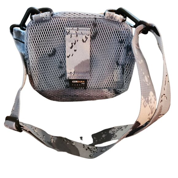 Supreme Small Shoulder Bag Blue Chocolate Chip Camo SS20 3M reflective logo 0.9L - Picture 3 of 7